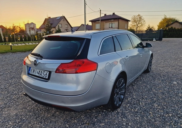 Opel Insignia cena 26900 przebieg: 237000, rok produkcji 2009 z Dobra małe 781